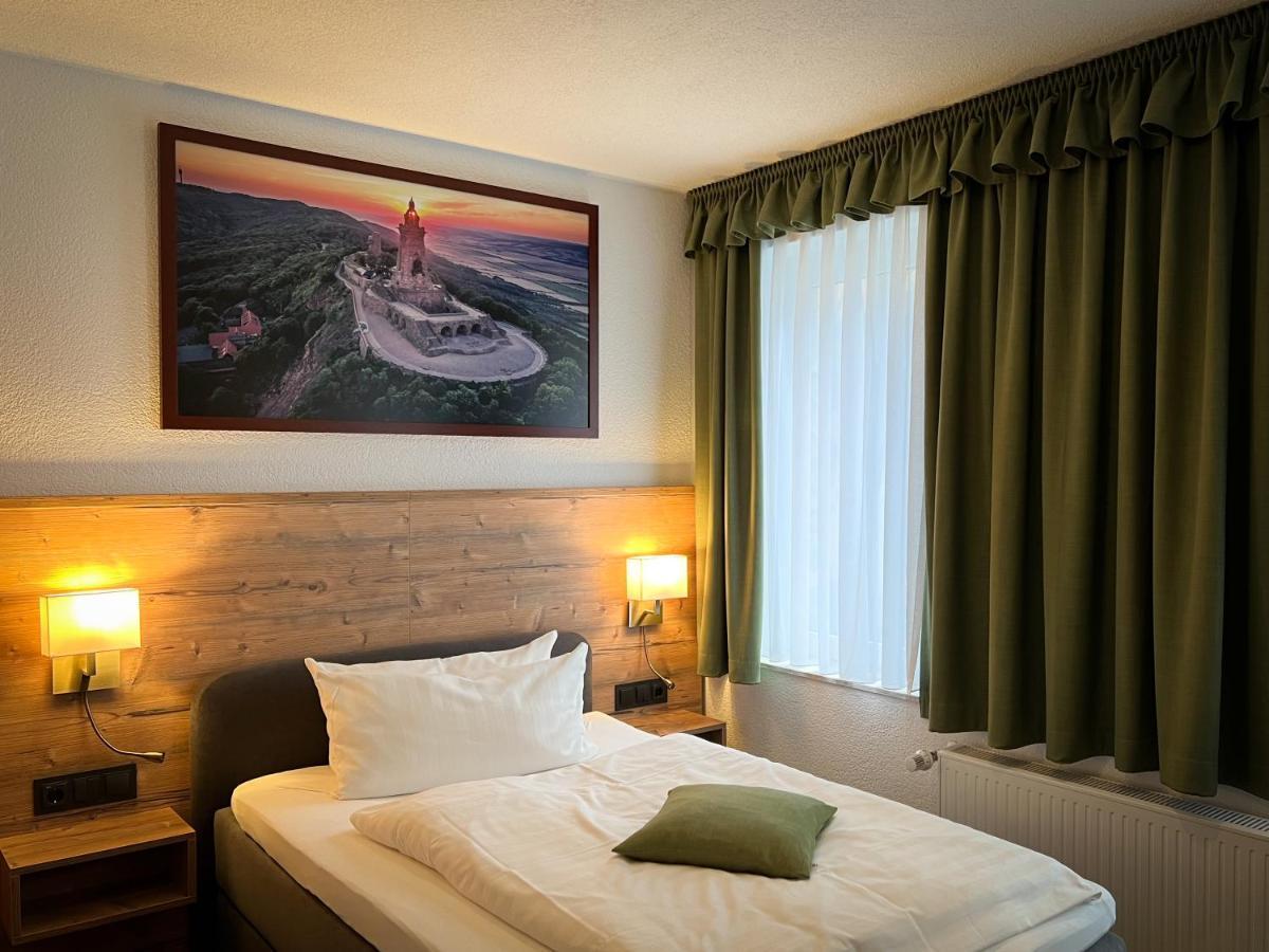 Hotel Friedchen Mit Eigener Fleischerei Artern ภายนอก รูปภาพ