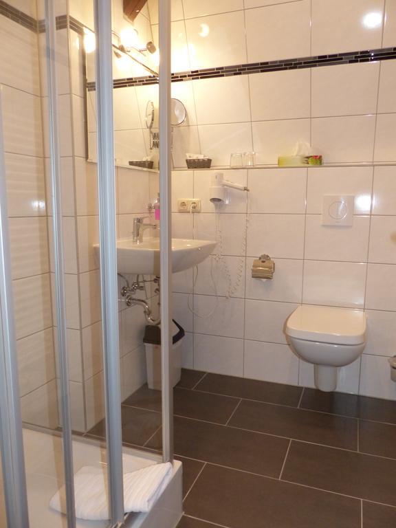 Hotel Friedchen Mit Eigener Fleischerei Artern ภายนอก รูปภาพ