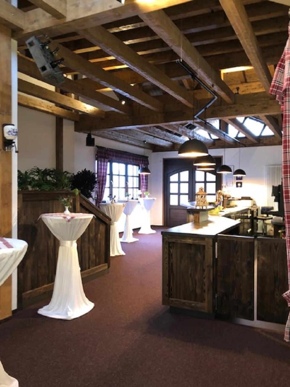 Hotel Friedchen Mit Eigener Fleischerei Artern ภายนอก รูปภาพ